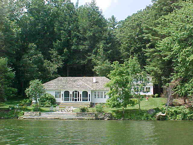 Building photograph for 19 WEST SHORE PLACE